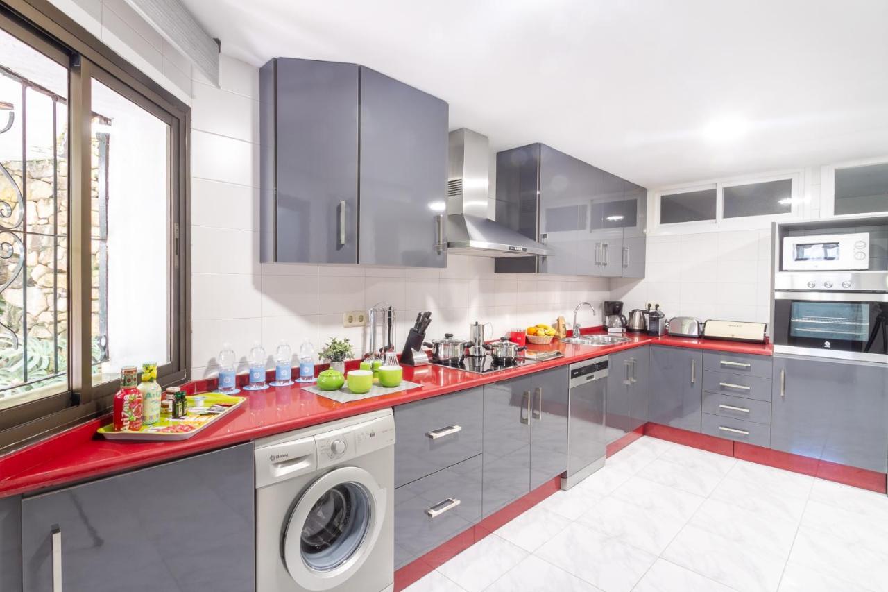 Marbella Banus Suites - Golden Beach Marbella Suite Dış mekan fotoğraf