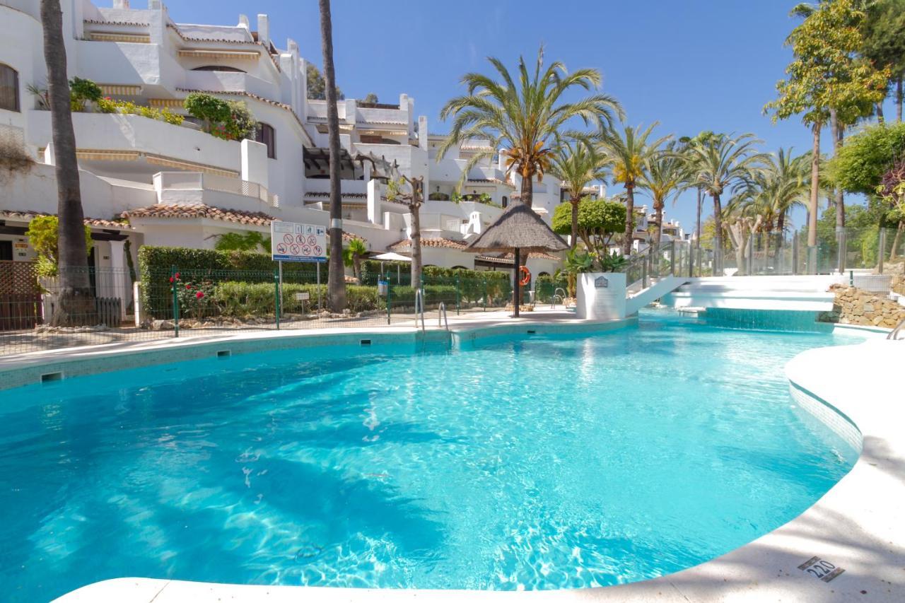 Marbella Banus Suites - Golden Beach Marbella Suite Dış mekan fotoğraf