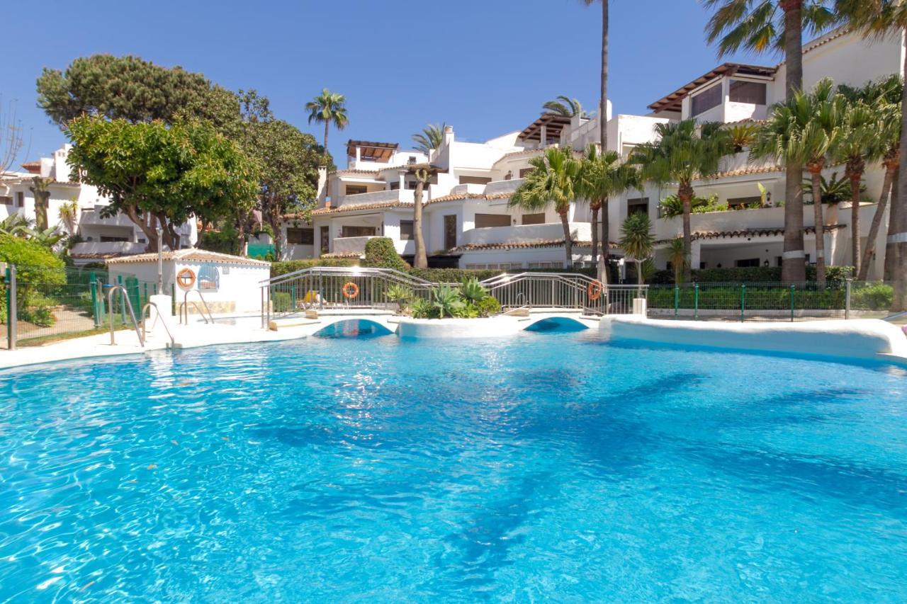 Marbella Banus Suites - Golden Beach Marbella Suite Dış mekan fotoğraf
